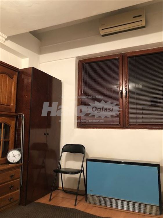 Karaburma, garsonjera — 5