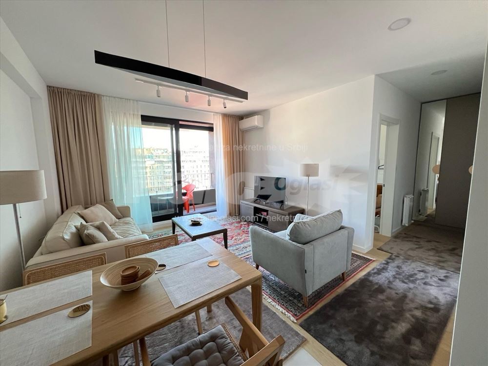 Kdistrict,2 sobe,lux,garaza — 4