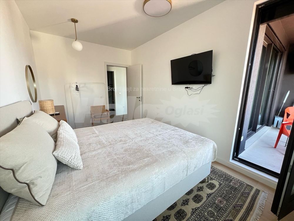 Kdistrict,2 sobe,lux,garaza — 8