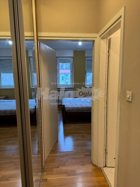 Klare Cetkin 80 m2 skroz namešten — 3