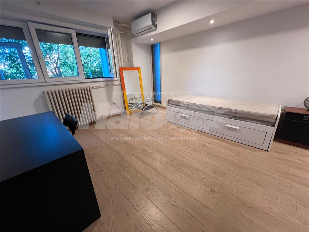 Klinički centar, renoviran + terasa — 5