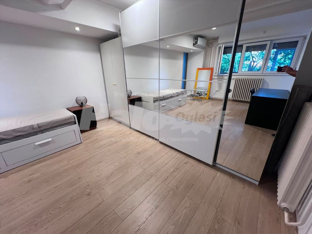 Klinički centar, renoviran + terasa — 6