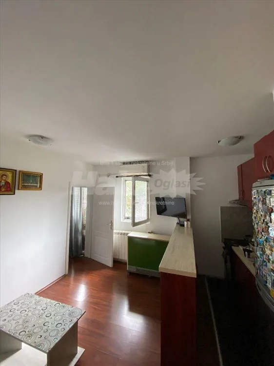 Kneževac, Mome Stanojlovića, 37m2 — 4