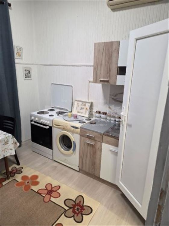 Kneginje Ljubice, jednosoban stan — 9