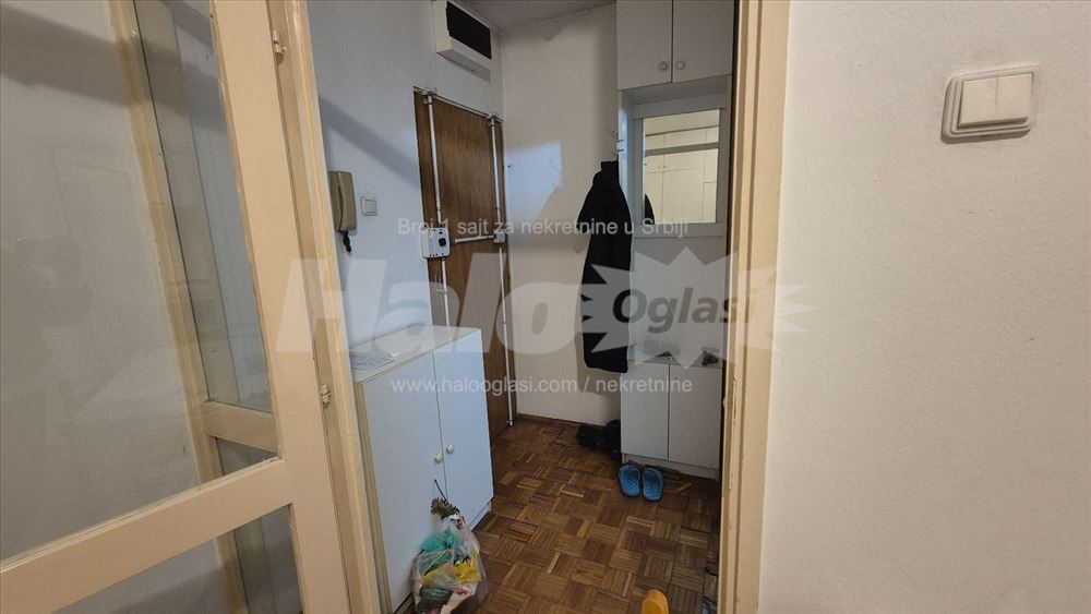 Kod Plavog mosta, Ukljucen infostan u cenu — 9