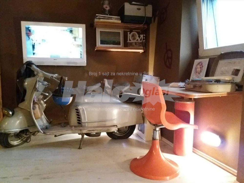 Kod Vuka 40m2,sa troškovima — 4