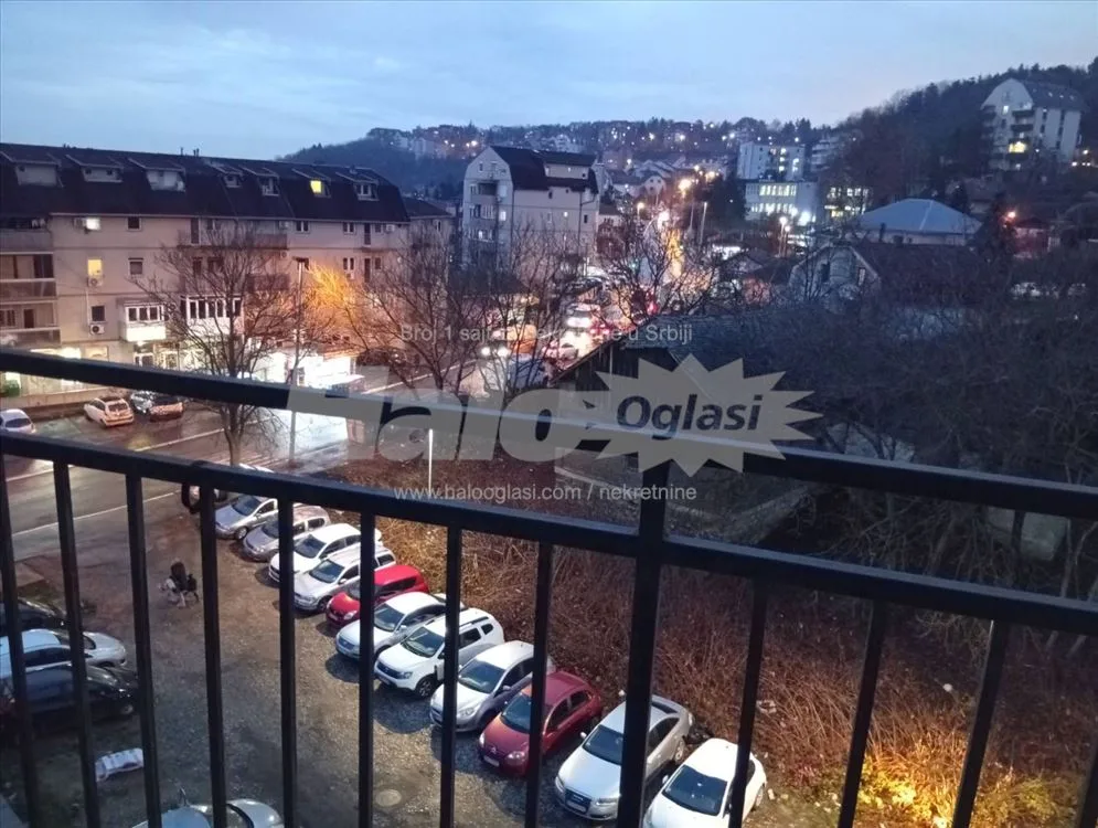Komforan 2.0 uknjižen stan — 11