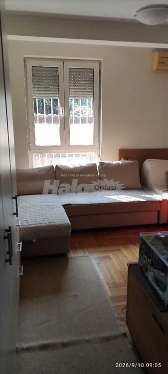 Komforan, 30m2, Pet Friendly, Trošarina, namešten — 2