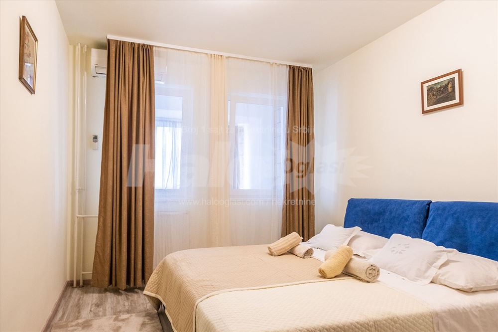 Komforan, renoviran stan kod Arene — 12