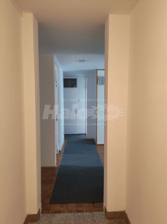 Komforan stan Bežanijska kosa 1 — 7