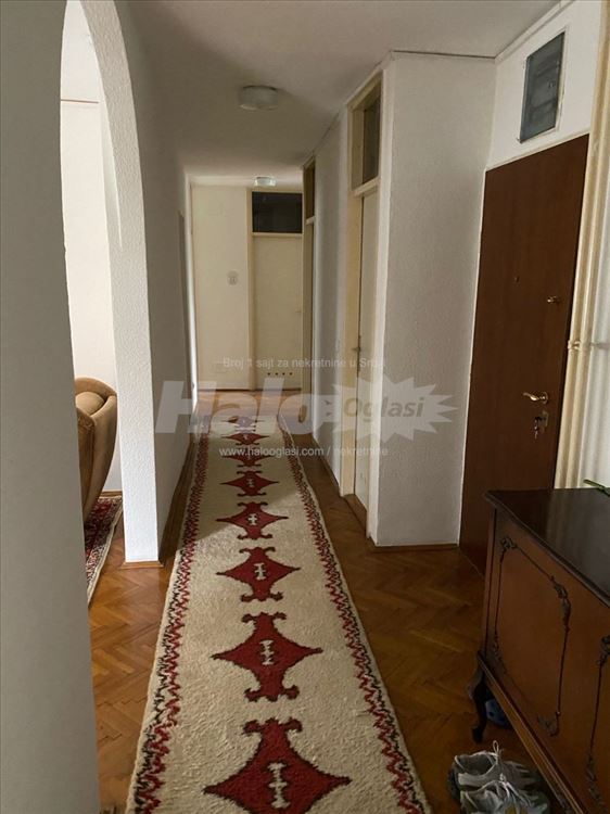Komforan stan u mirnom delu Banovog brda — 5
