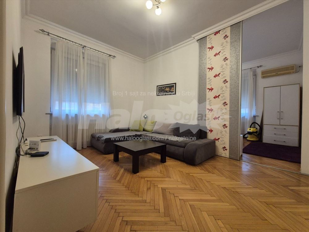 Komforan stan u samom centru Beograda — 6