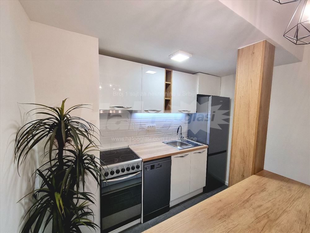 Kompletno Lux renoviran, dvosoban, Kneza Milos — 7