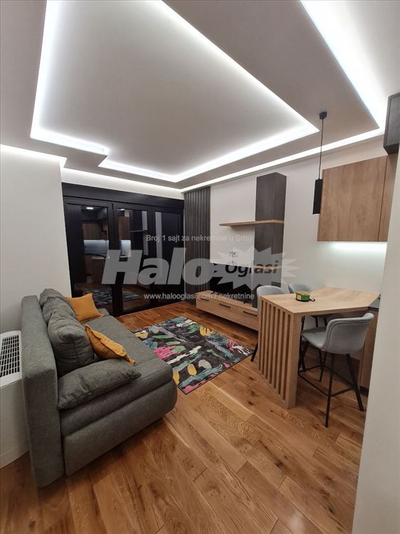 Kompletno namesten lux 1.5 soban stan za izdavanje — 5