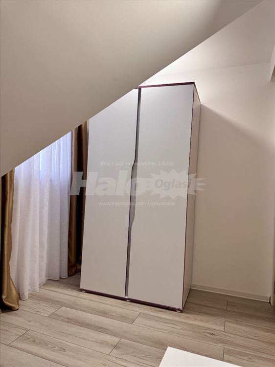 Kompletno namesten porodican stan 50m2 — 14