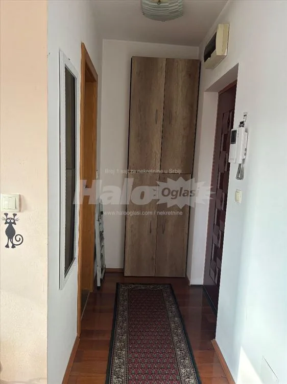 Kompletno namešten stan na Miljakovcu 1 — 14