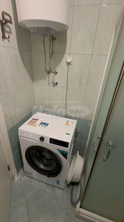 Kompletno namestena garsonjera na Bulevaru — 7