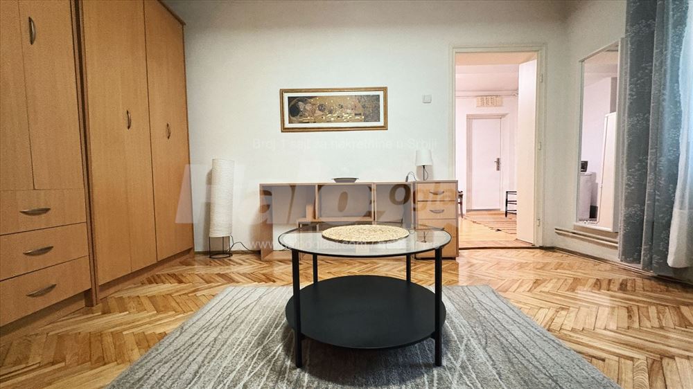 Kompletno namešten stan 1.5 u blizini Skadarlije — 2