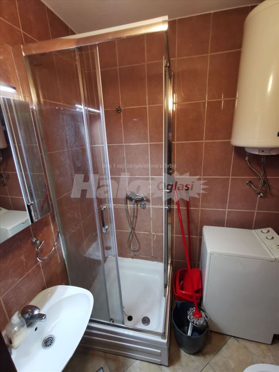 Kompletno namešten stan kod Ade ciganlije — 5