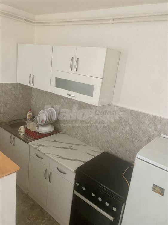 Kompletno namešten stan,Super lokacija,Beli karton — 6