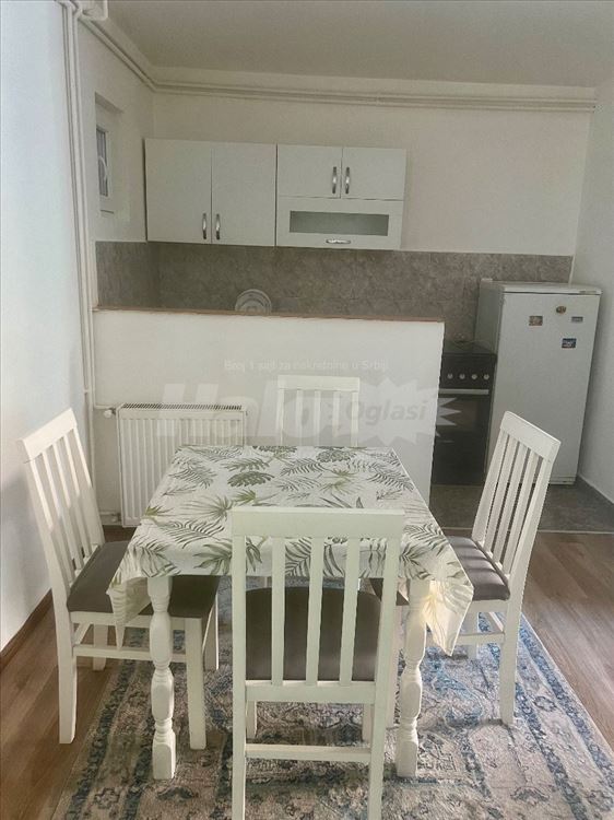 Kompletno namešten stan,Super lokacija,Beli karton — 8