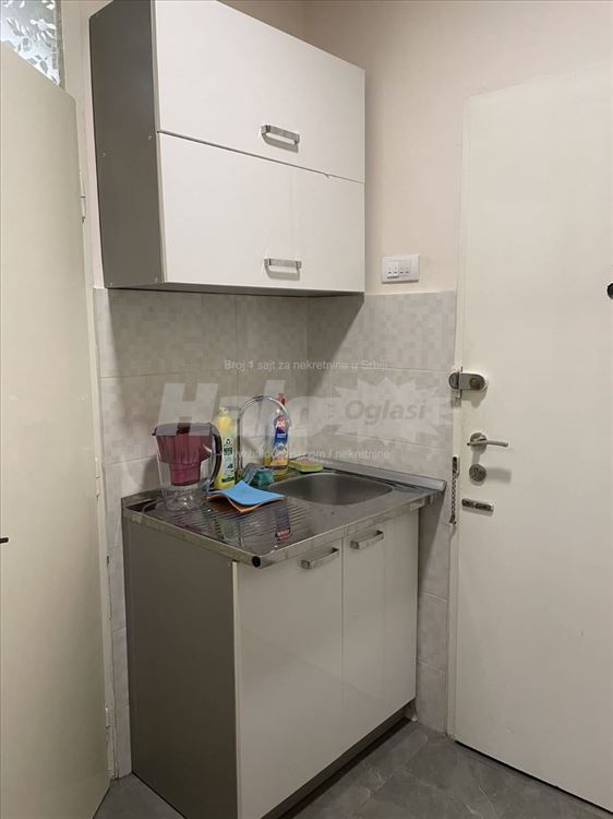 Kompletno nameštena garsonjera na Novom Beogradu — 6