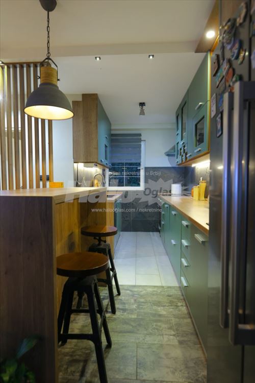 Kompletno nameštena kuća, 150m2,Zvezdara — 9