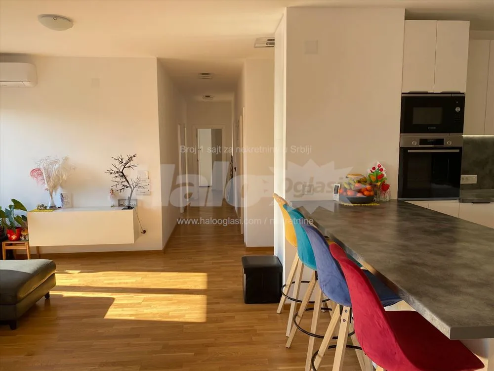 Kompletno opremljen 104m2 vazdušna oaza Vidikovac — 14