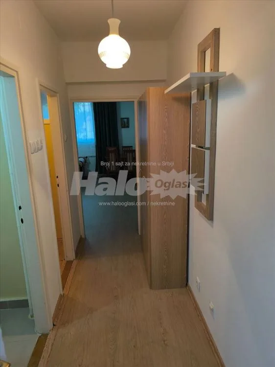 Kompletno opremljena funkcionalna garsonjera — 2