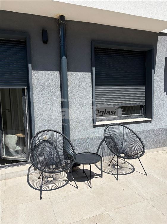 Kompletno opremljena garsonjera, Lekino Brdo — 7