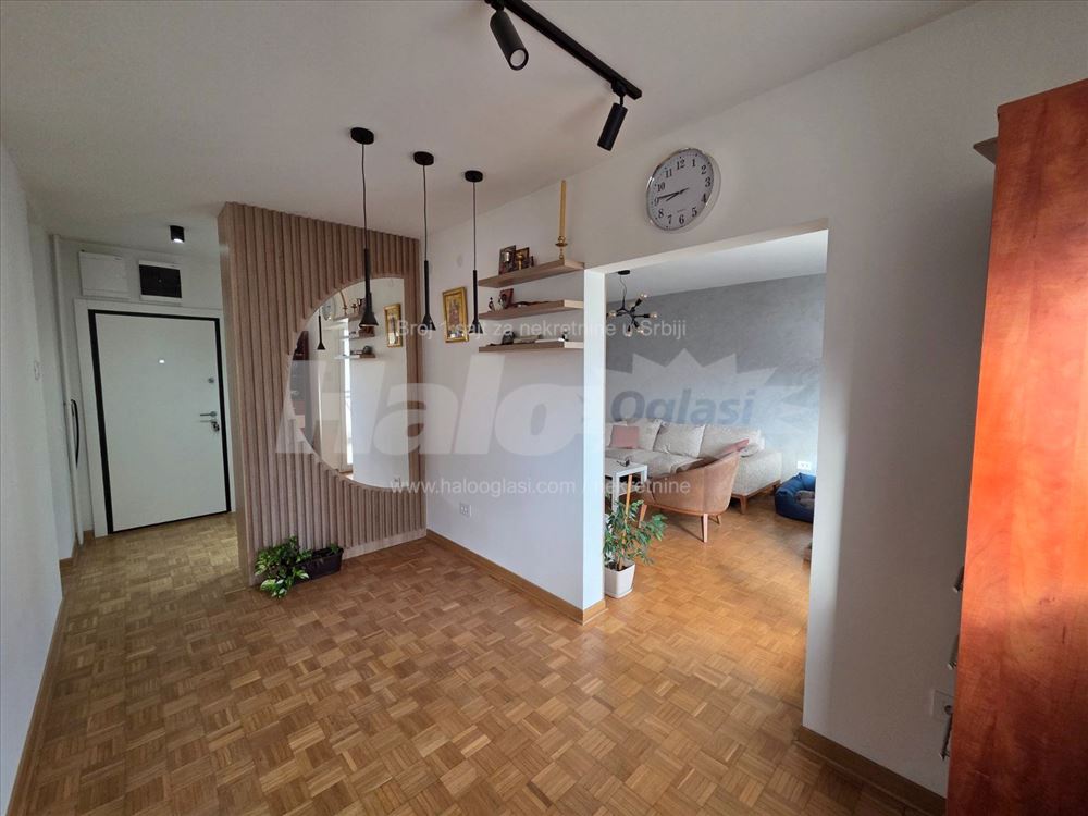 Kompletno renoviran, brzo useljiv — 3