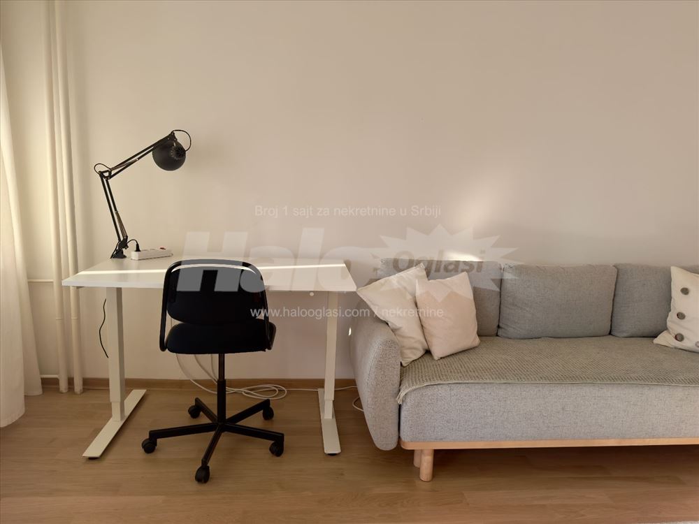 Kompletno renoviran dvosoban stan 54m² - Blok 30 — 2