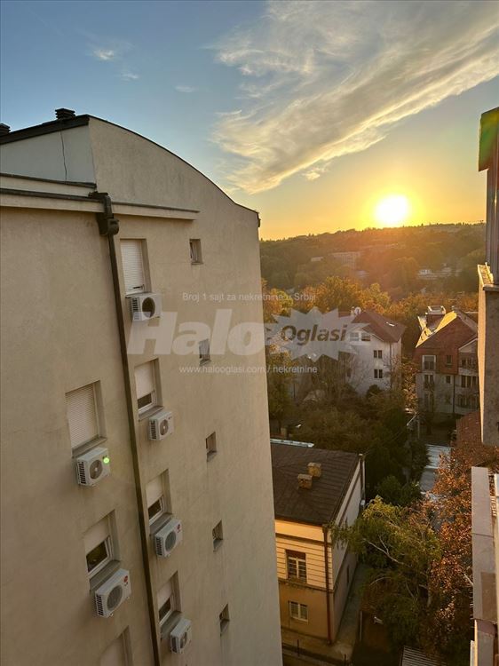 Kompletno renoviran i namešten stan, Vojvode Stepe — 10