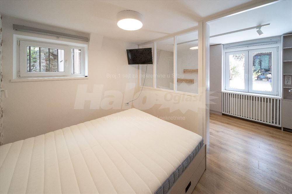 Kompletno renoviran luksuzan stan — 6