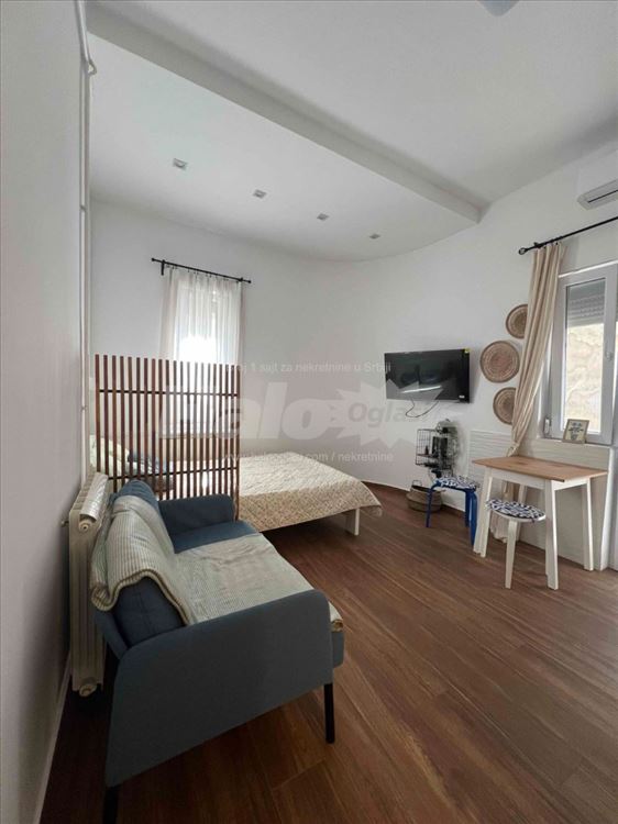 Kompletno renoviran studio u srcu Skadarlije — 4