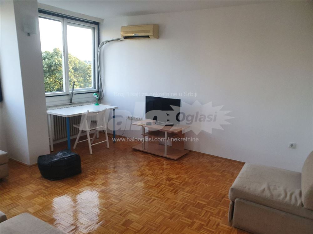 Konjarnik dvosoban 50m2 — 2