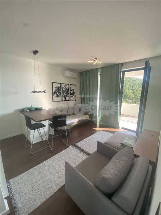 Kosmaj, 62m2, 2.5 soba, razrađen Booking profil — 2