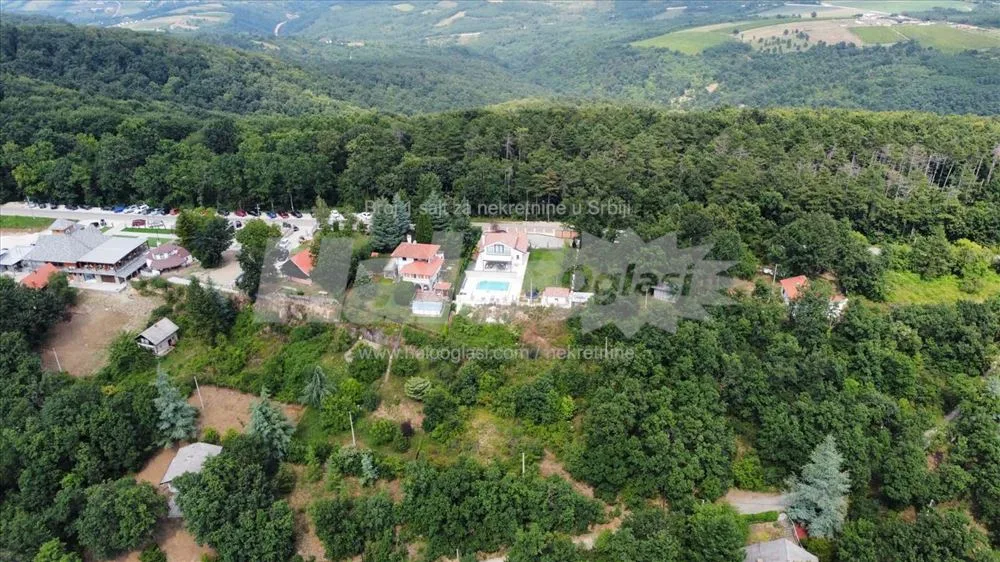Kosmaj Lux kuća Vrh Kosmaja — 13