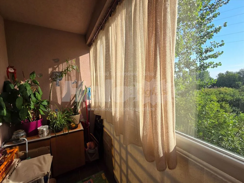 Krnjača - dvosoban stan u mirnom kraju, 1.sprat — 8
