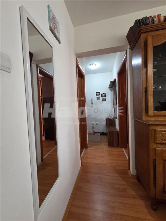 Krnjača - dvosoban stan u mirnom kraju, 1.sprat — 13