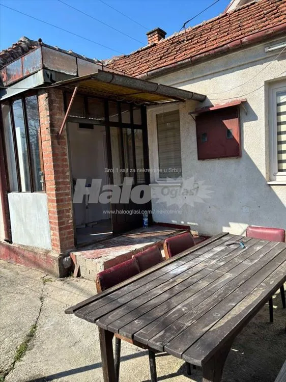 Krnjača, izdajem kuću — 4