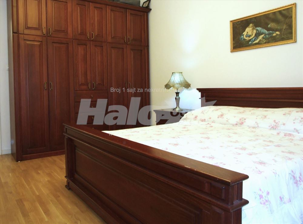 Krunska – Molerova, I, cg, salonac, renoviran — 9