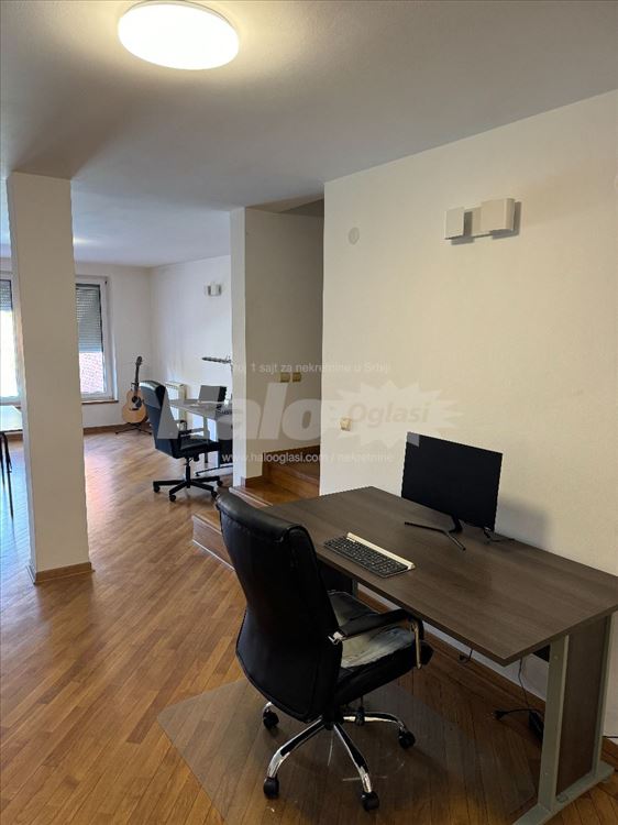 Kuća 320m² za kancelarije / kompanije / IT tim — 3