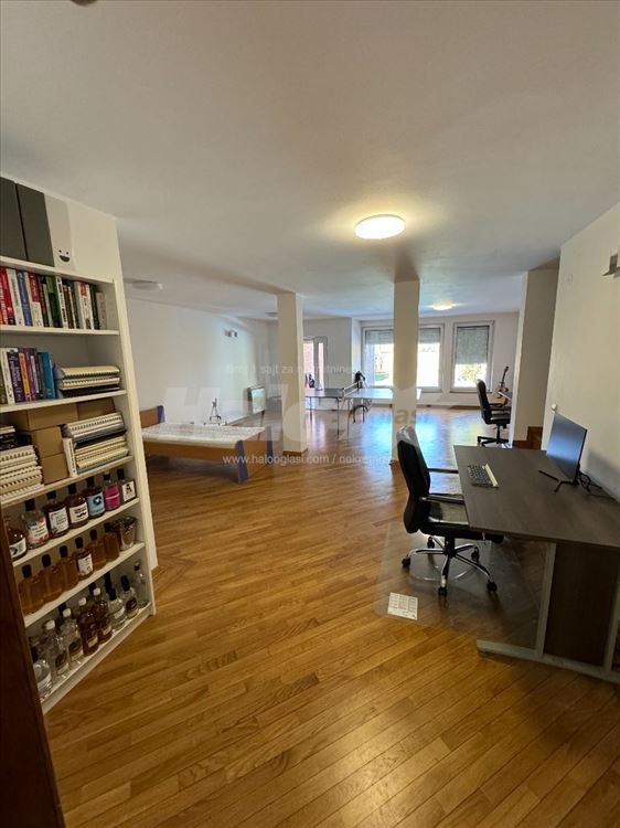 Kuća 320m² za kancelarije / kompanije / IT tim — 4