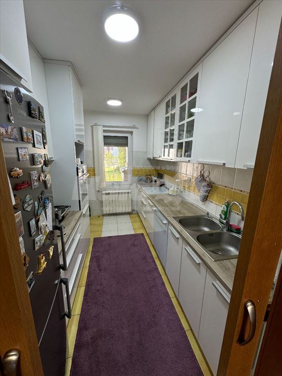 Kuća 320m² za kancelarije / kompanije / IT tim — 8