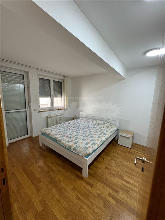 Kuća 320m² za kancelarije / kompanije / IT tim — 9