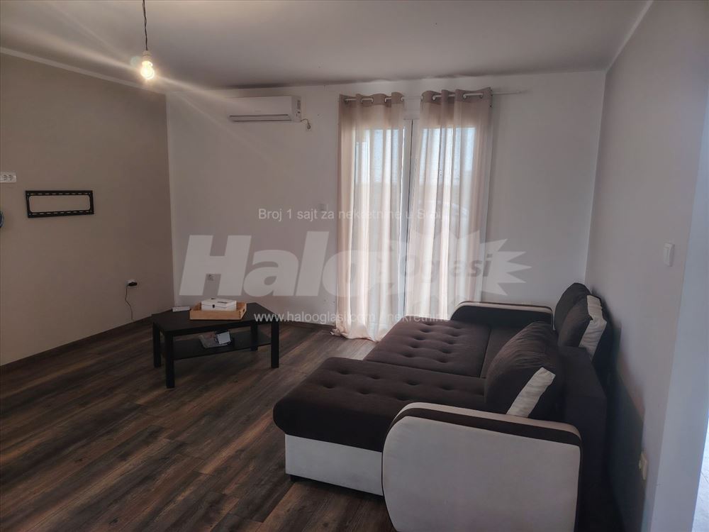 KUĆA 93m2 - Novi Beograd - Ledine 5 ari plac — 6