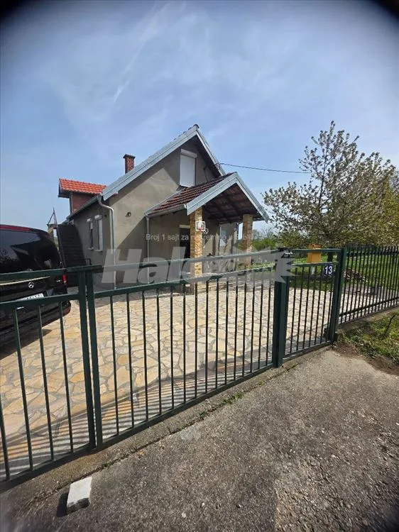 Kuća na prodaju — 2