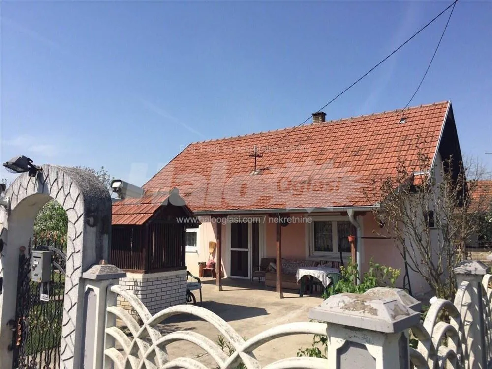 Kuća na prodaju u Mladenovcu — 3