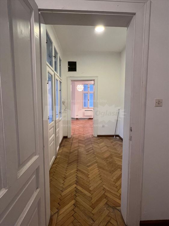 Kuća sa dvorištem u Profesorskoj Koloniji 50m2 — 5